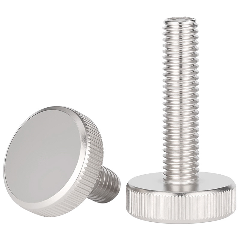 DIN 653:2006 Tornillo de pulgar moleteado de perfil bajo